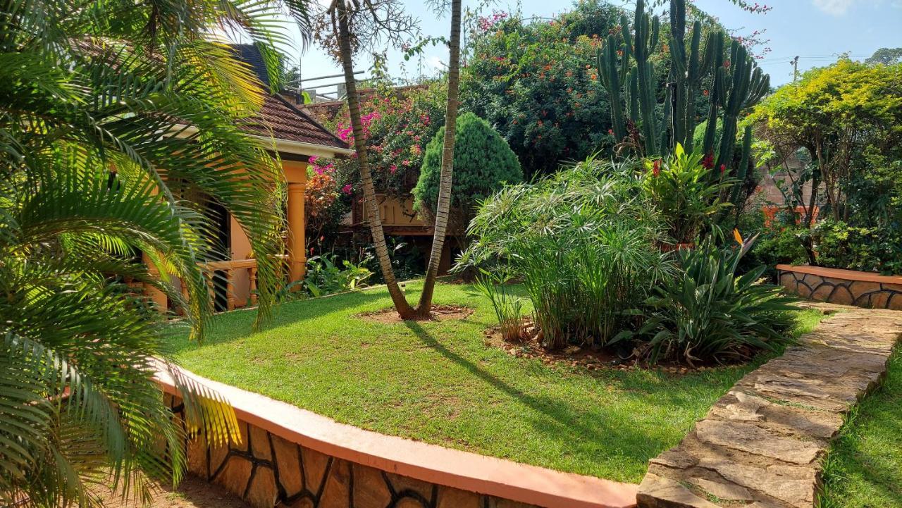 Keelan Ace Villas Kampala Eksteriør bilde