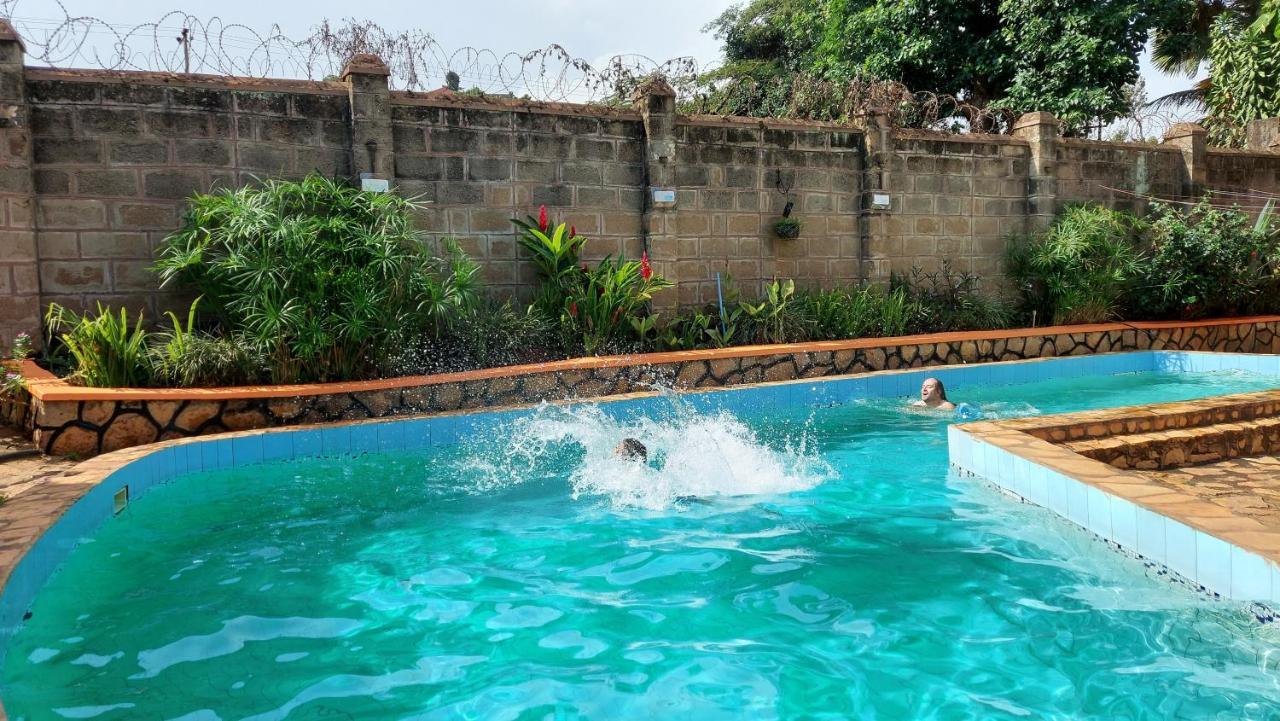 Keelan Ace Villas Kampala Eksteriør bilde