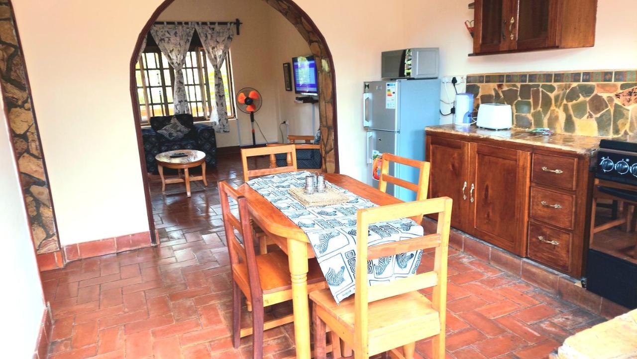Keelan Ace Villas Kampala Eksteriør bilde