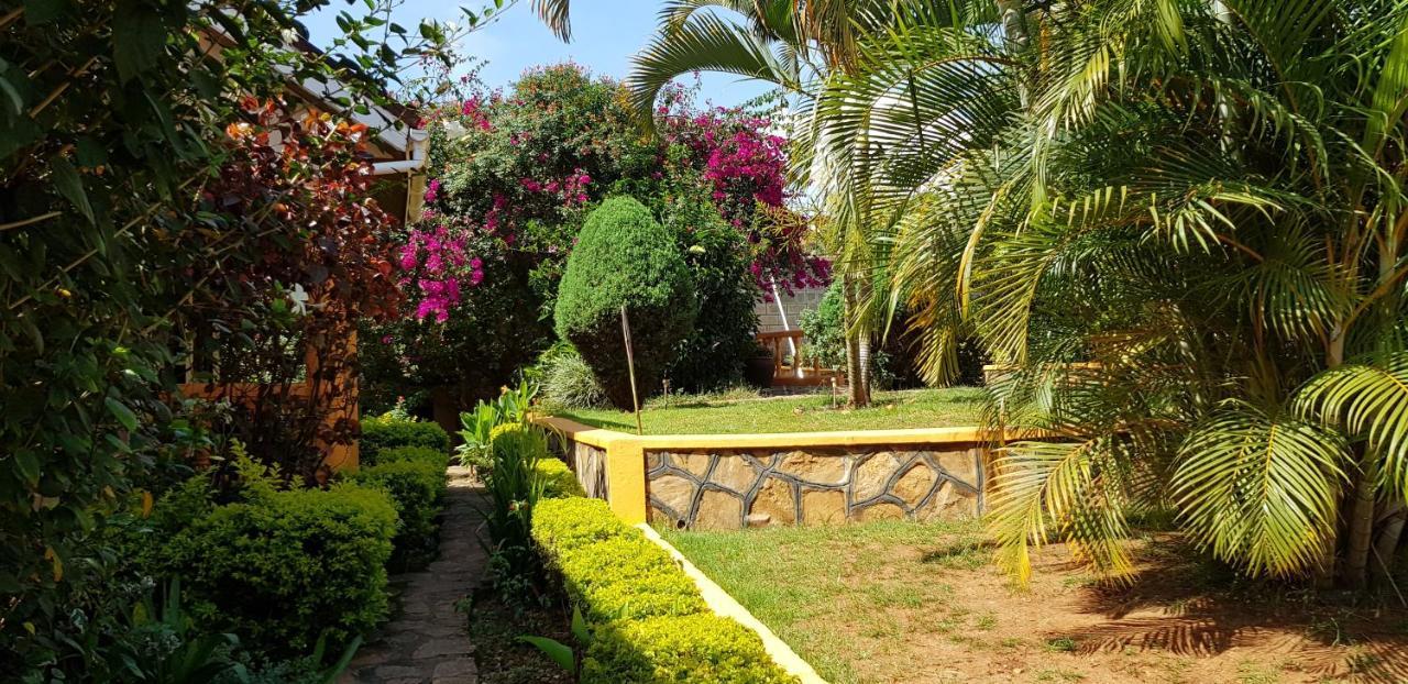Keelan Ace Villas Kampala Eksteriør bilde