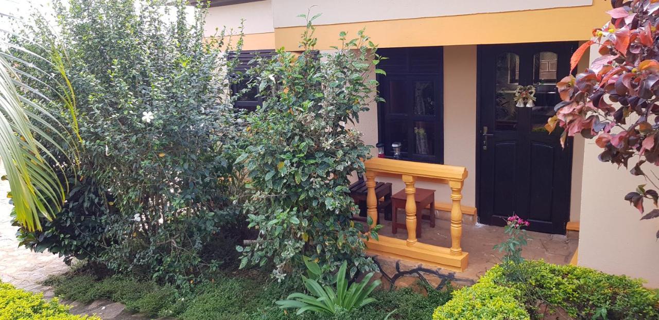 Keelan Ace Villas Kampala Rom bilde