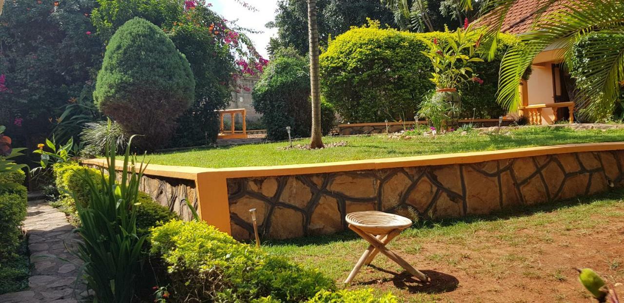 Keelan Ace Villas Kampala Eksteriør bilde